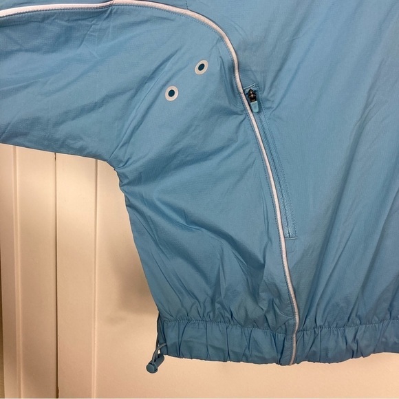 Nike Run Division Dolman Windbreaker Jacket - Picture 8 of 11